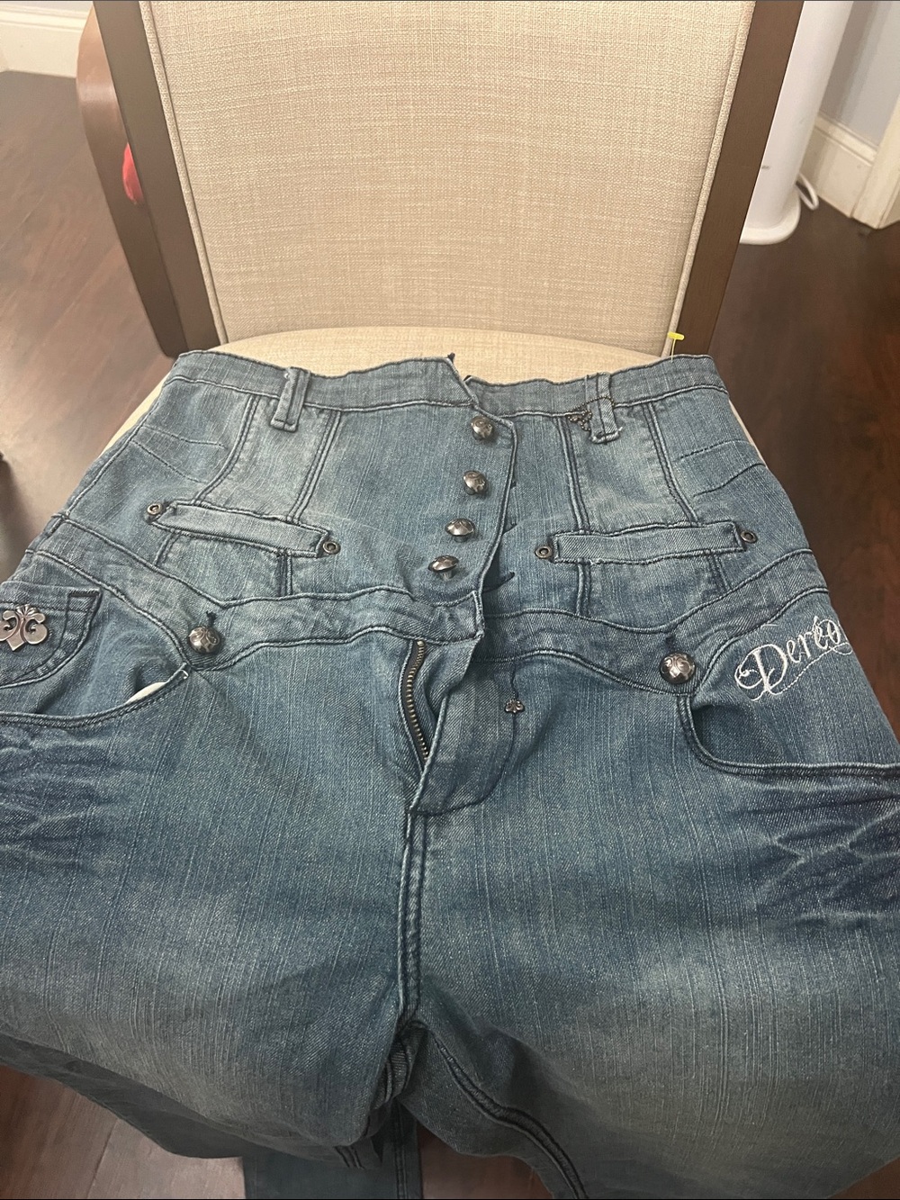 Dereon Blue High-Rise Women's Jeans with Embroidered Logo